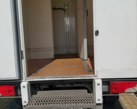 Белый Мерседес Sprinter, объемом двигателя 2.1 л и пробегом 163 тыс. км за 16000 $, фото 4 на Automoto.ua