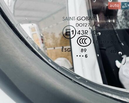 Белый Мерседес Sprinter, объемом двигателя 2.2 л и пробегом 298 тыс. км за 13900 $, фото 25 на Automoto.ua