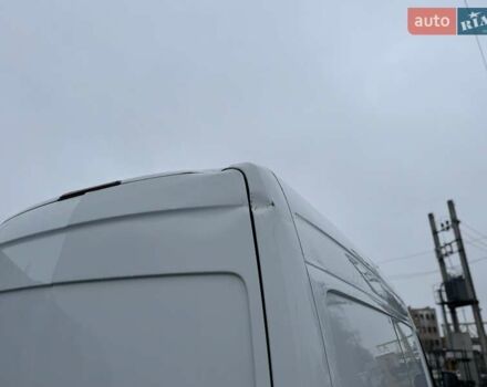 Белый Мерседес Sprinter, объемом двигателя 2.2 л и пробегом 298 тыс. км за 13900 $, фото 16 на Automoto.ua