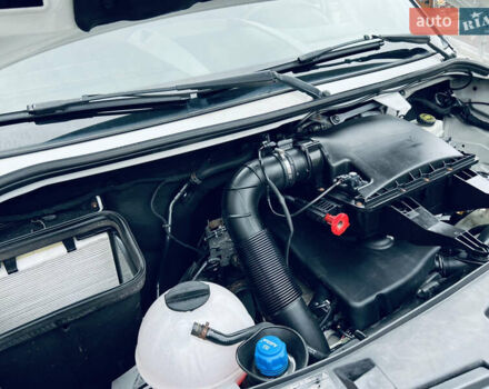 Белый Мерседес Sprinter, объемом двигателя 2.1 л и пробегом 410 тыс. км за 17500 $, фото 55 на Automoto.ua