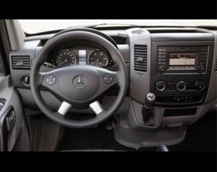 Белый Мерседес Sprinter, объемом двигателя 3 л и пробегом 362 тыс. км за 25000 $, фото 6 на Automoto.ua