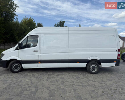 Белый Мерседес Sprinter, объемом двигателя 2.2 л и пробегом 325 тыс. км за 19000 $, фото 8 на Automoto.ua