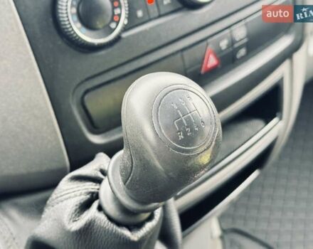 Белый Мерседес Sprinter, объемом двигателя 2.2 л и пробегом 298 тыс. км за 13900 $, фото 39 на Automoto.ua