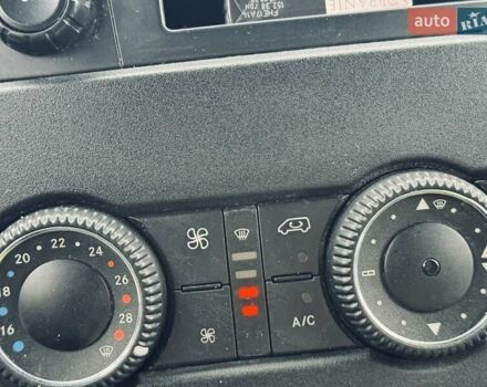 Белый Мерседес Sprinter, объемом двигателя 2.2 л и пробегом 298 тыс. км за 13900 $, фото 38 на Automoto.ua