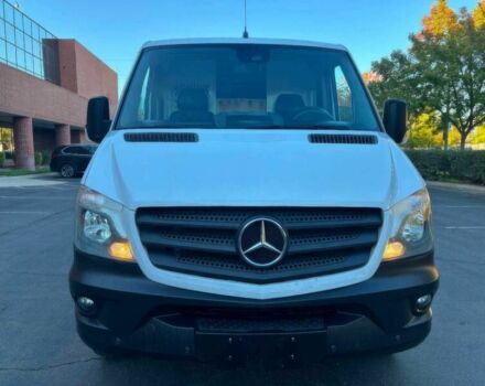 Белый Мерседес Sprinter, объемом двигателя 3 л и пробегом 78 тыс. км за 10000 $, фото 1 на Automoto.ua