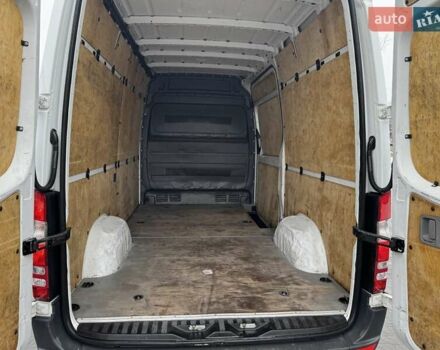 Белый Мерседес Sprinter, объемом двигателя 2.2 л и пробегом 298 тыс. км за 13900 $, фото 17 на Automoto.ua
