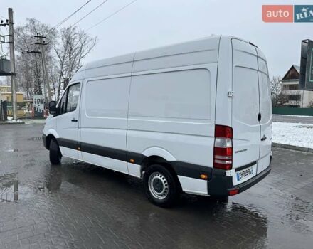 Белый Мерседес Sprinter, объемом двигателя 2.2 л и пробегом 298 тыс. км за 13900 $, фото 4 на Automoto.ua