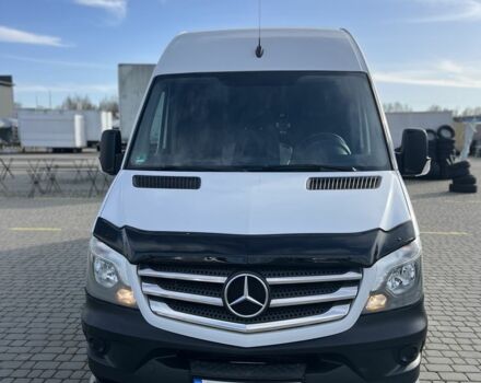 Белый Мерседес Sprinter, объемом двигателя 3 л и пробегом 362 тыс. км за 25000 $, фото 2 на Automoto.ua