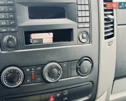 Белый Мерседес Sprinter, объемом двигателя 2.2 л и пробегом 298 тыс. км за 13900 $, фото 37 на Automoto.ua