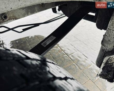 Белый Мерседес Sprinter, объемом двигателя 2.2 л и пробегом 298 тыс. км за 13900 $, фото 66 на Automoto.ua