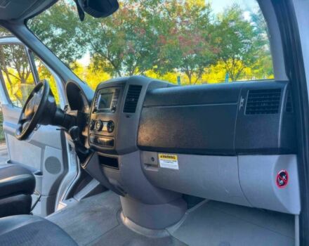 Белый Мерседес Sprinter, объемом двигателя 3 л и пробегом 78 тыс. км за 10000 $, фото 9 на Automoto.ua