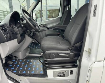 Белый Мерседес Sprinter, объемом двигателя 2.2 л и пробегом 278 тыс. км за 21750 $, фото 20 на Automoto.ua