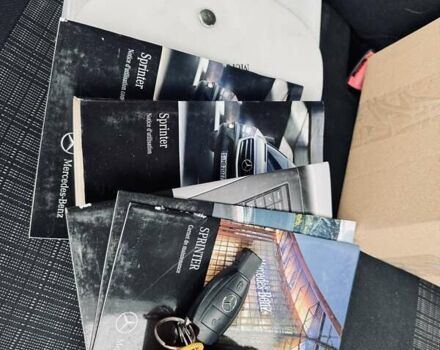 Белый Мерседес Sprinter, объемом двигателя 2.2 л и пробегом 298 тыс. км за 13900 $, фото 63 на Automoto.ua