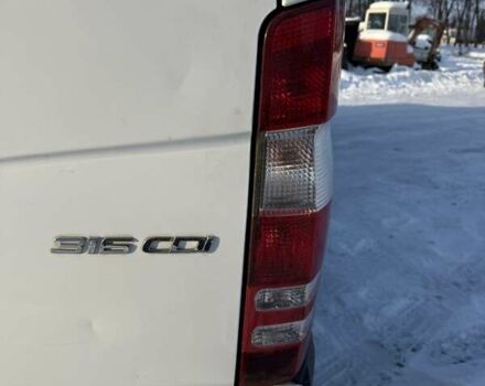 Белый Мерседес Sprinter, объемом двигателя 0 л и пробегом 335 тыс. км за 17900 $, фото 12 на Automoto.ua