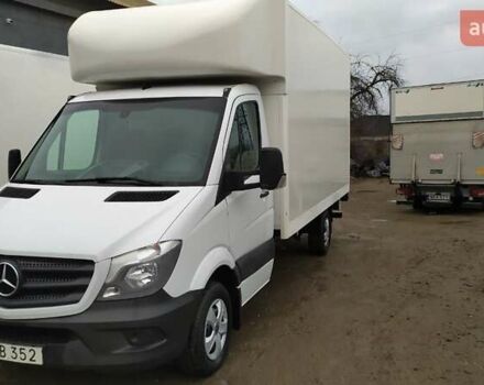 Белый Мерседес Sprinter, объемом двигателя 2.2 л и пробегом 270 тыс. км за 21650 $, фото 3 на Automoto.ua