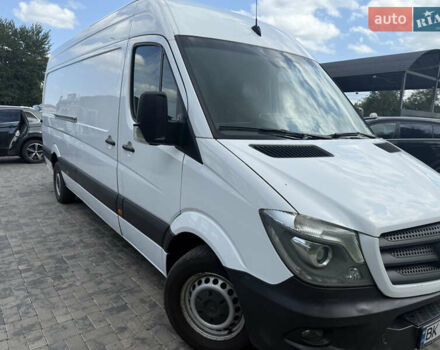 Белый Мерседес Sprinter, объемом двигателя 2.2 л и пробегом 325 тыс. км за 19000 $, фото 1 на Automoto.ua