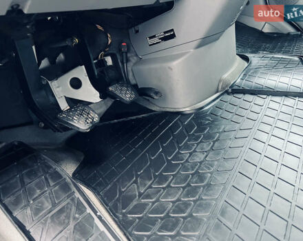 Белый Мерседес Sprinter, объемом двигателя 2.1 л и пробегом 410 тыс. км за 17500 $, фото 61 на Automoto.ua