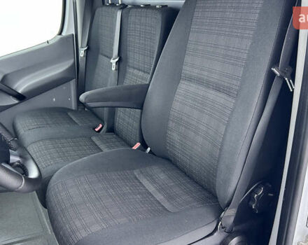 Белый Мерседес Sprinter, объемом двигателя 0 л и пробегом 330 тыс. км за 21800 $, фото 29 на Automoto.ua