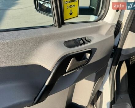 Білий Мерседес Sprinter, об'ємом двигуна 2.2 л та пробігом 368 тис. км за 20450 $, фото 39 на Automoto.ua