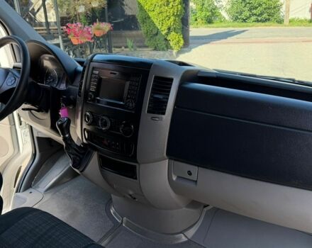 Белый Мерседес Sprinter, объемом двигателя 3 л и пробегом 480 тыс. км за 19999 $, фото 35 на Automoto.ua