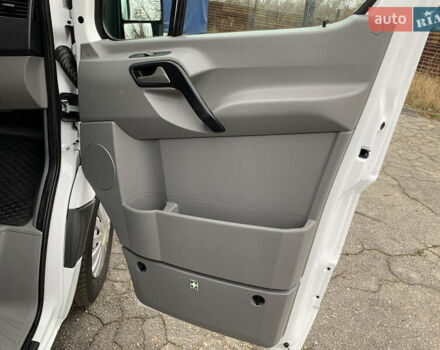 Білий Мерседес Sprinter, об'ємом двигуна 2.2 л та пробігом 162 тис. км за 19300 $, фото 22 на Automoto.ua