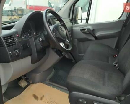 Белый Мерседес Sprinter, объемом двигателя 2.2 л и пробегом 270 тыс. км за 21650 $, фото 12 на Automoto.ua