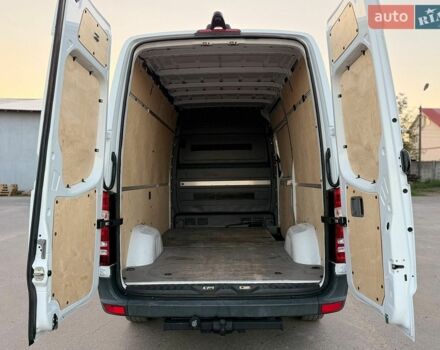 Белый Мерседес Sprinter, объемом двигателя 2.2 л и пробегом 265 тыс. км за 18600 $, фото 9 на Automoto.ua