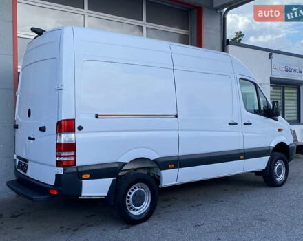 Мерседес Sprinter 2017 в Киеве на Automoto.ua Белый Мерседес Sprinter, объемом двигателя 2.2 л и пробегом 1 тыс. км за 35000 $, фото 2 на Automoto.ua