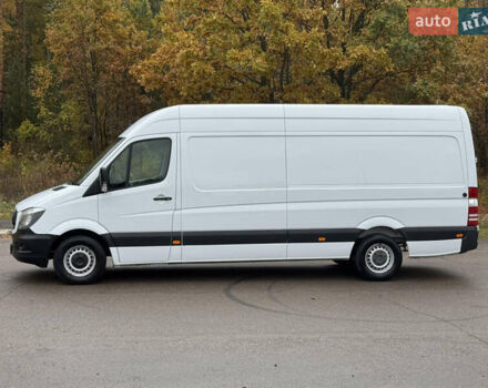 Белый Мерседес Sprinter, объемом двигателя 0 л и пробегом 265 тыс. км за 17900 $, фото 1 на Automoto.ua