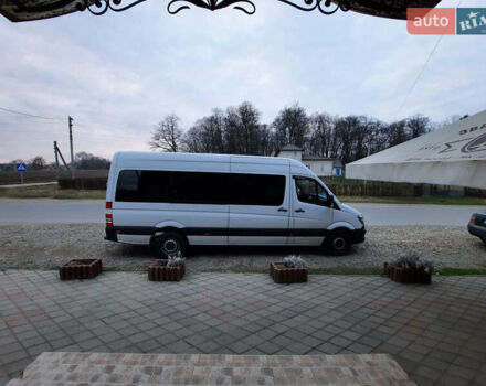 Білий Мерседес Sprinter, об'ємом двигуна 3 л та пробігом 750 тис. км за 29846 $, фото 2 на Automoto.ua