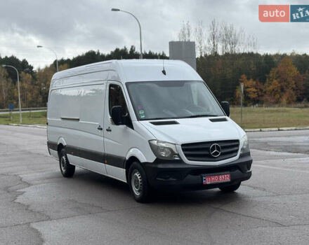 Белый Мерседес Sprinter, объемом двигателя 0 л и пробегом 265 тыс. км за 17900 $, фото 3 на Automoto.ua