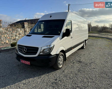 Белый Мерседес Sprinter, объемом двигателя 1.8 л и пробегом 378 тыс. км за 18300 $, фото 5 на Automoto.ua