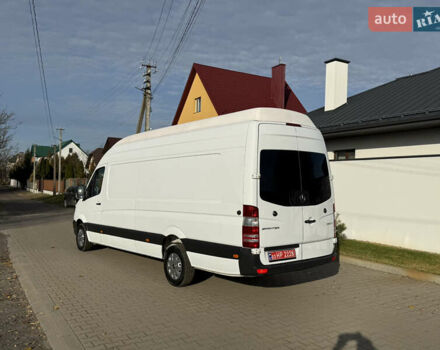 Белый Мерседес Sprinter, объемом двигателя 2.2 л и пробегом 316 тыс. км за 18900 $, фото 5 на Automoto.ua