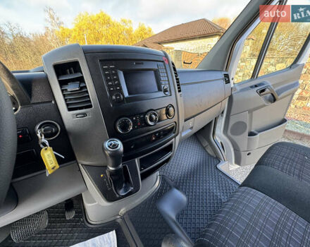 Белый Мерседес Sprinter, объемом двигателя 1.8 л и пробегом 378 тыс. км за 18300 $, фото 70 на Automoto.ua