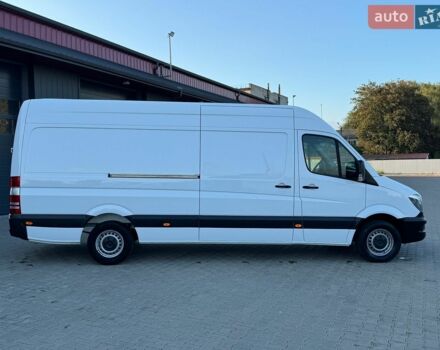 Белый Мерседес Sprinter, объемом двигателя 2.2 л и пробегом 341 тыс. км за 18500 $, фото 5 на Automoto.ua