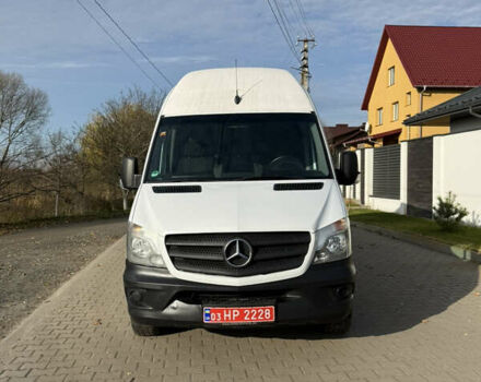 Белый Мерседес Sprinter, объемом двигателя 2.2 л и пробегом 316 тыс. км за 18900 $, фото 2 на Automoto.ua