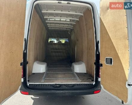 Белый Мерседес Sprinter, объемом двигателя 3 л и пробегом 294 тыс. км за 35700 $, фото 7 на Automoto.ua