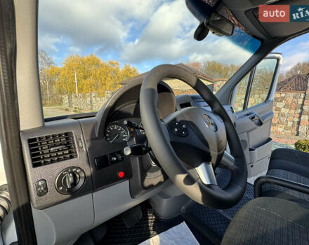 Белый Мерседес Sprinter, объемом двигателя 1.8 л и пробегом 378 тыс. км за 18300 $, фото 67 на Automoto.ua