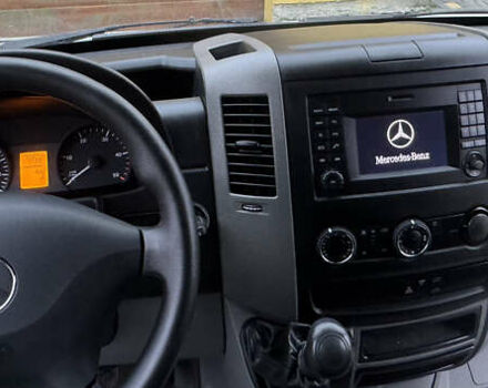 Белый Мерседес Sprinter, объемом двигателя 0 л и пробегом 265 тыс. км за 17900 $, фото 7 на Automoto.ua