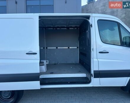 Білий Мерседес Sprinter, об'ємом двигуна 3 л та пробігом 330 тис. км за 30000 $, фото 10 на Automoto.ua