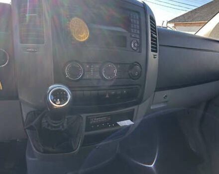 Білий Мерседес Sprinter, об'ємом двигуна 3 л та пробігом 280 тис. км за 35556 $, фото 11 на Automoto.ua