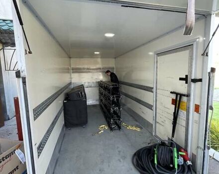 Білий Мерседес Sprinter, об'ємом двигуна 2.2 л та пробігом 245 тис. км за 28000 $, фото 5 на Automoto.ua