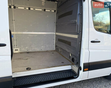 Белый Мерседес Sprinter, объемом двигателя 1.8 л и пробегом 378 тыс. км за 18300 $, фото 65 на Automoto.ua