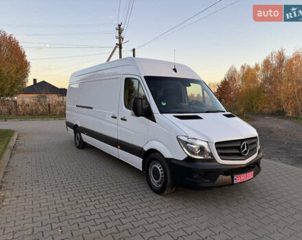 Белый Мерседес Sprinter, объемом двигателя 0 л и пробегом 348 тыс. км за 19300 $, фото 1 на Automoto.ua