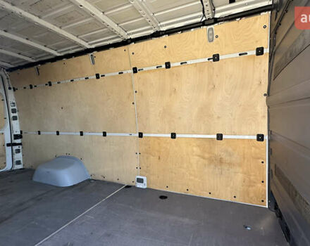 Білий Мерседес Sprinter, об'ємом двигуна 3 л та пробігом 280 тис. км за 35556 $, фото 14 на Automoto.ua