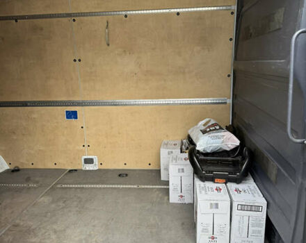 Білий Мерседес Sprinter, об'ємом двигуна 3 л та пробігом 206 тис. км за 32500 $, фото 27 на Automoto.ua