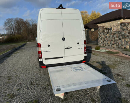Белый Мерседес Sprinter, объемом двигателя 1.8 л и пробегом 378 тыс. км за 18300 $, фото 51 на Automoto.ua