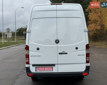 Белый Мерседес Sprinter, объемом двигателя 0 л и пробегом 265 тыс. км за 17900 $, фото 6 на Automoto.ua