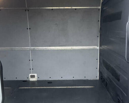 Белый Мерседес Sprinter, объемом двигателя 0 л и пробегом 265 тыс. км за 17900 $, фото 9 на Automoto.ua