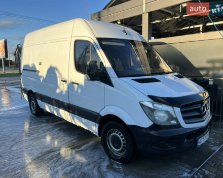 Белый Мерседес Sprinter, объемом двигателя 2.1 л и пробегом 385 тыс. км за 15800 $, фото 2 на Automoto.ua